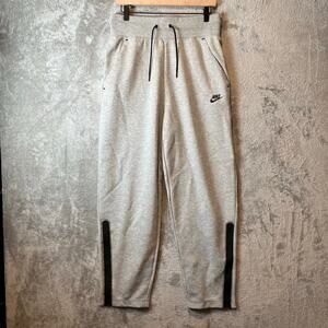 Nike Tech Women’s Sportswear Fleece‎ Sweat Pants Women’s Medium Gray